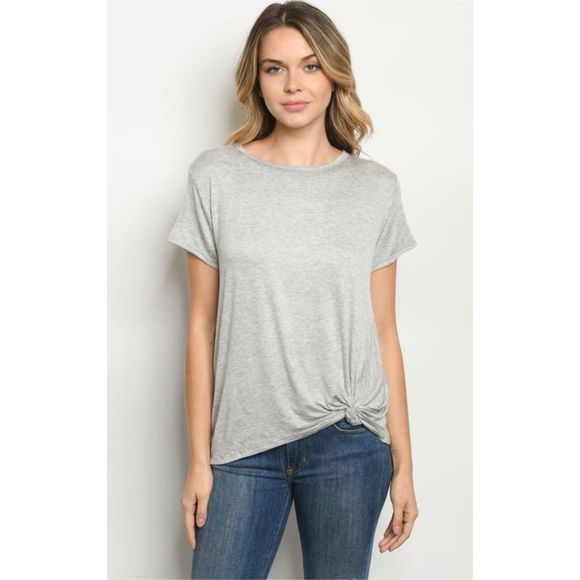 🆕Gray front twist top - Picture 2 of 2